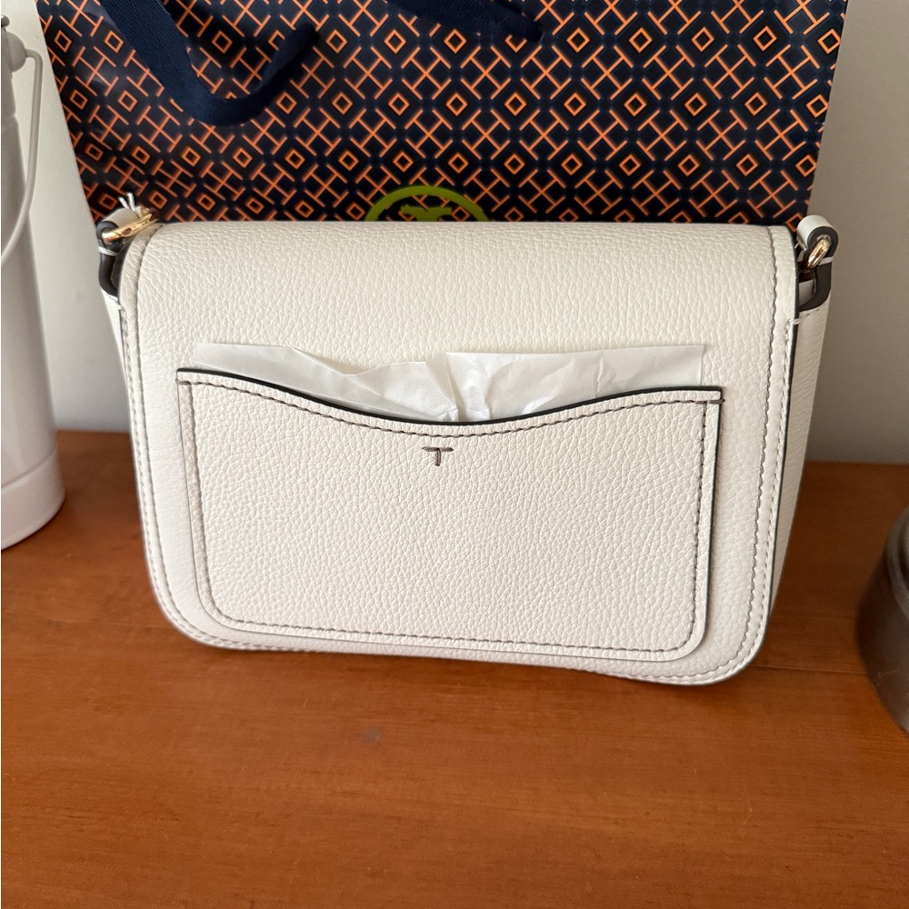 NWT Tory Burch Thea Flap Crossbody - Picture 4 of 6